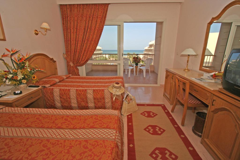 Sea Star Beau Rivage Hotel Хургада Екстериор снимка