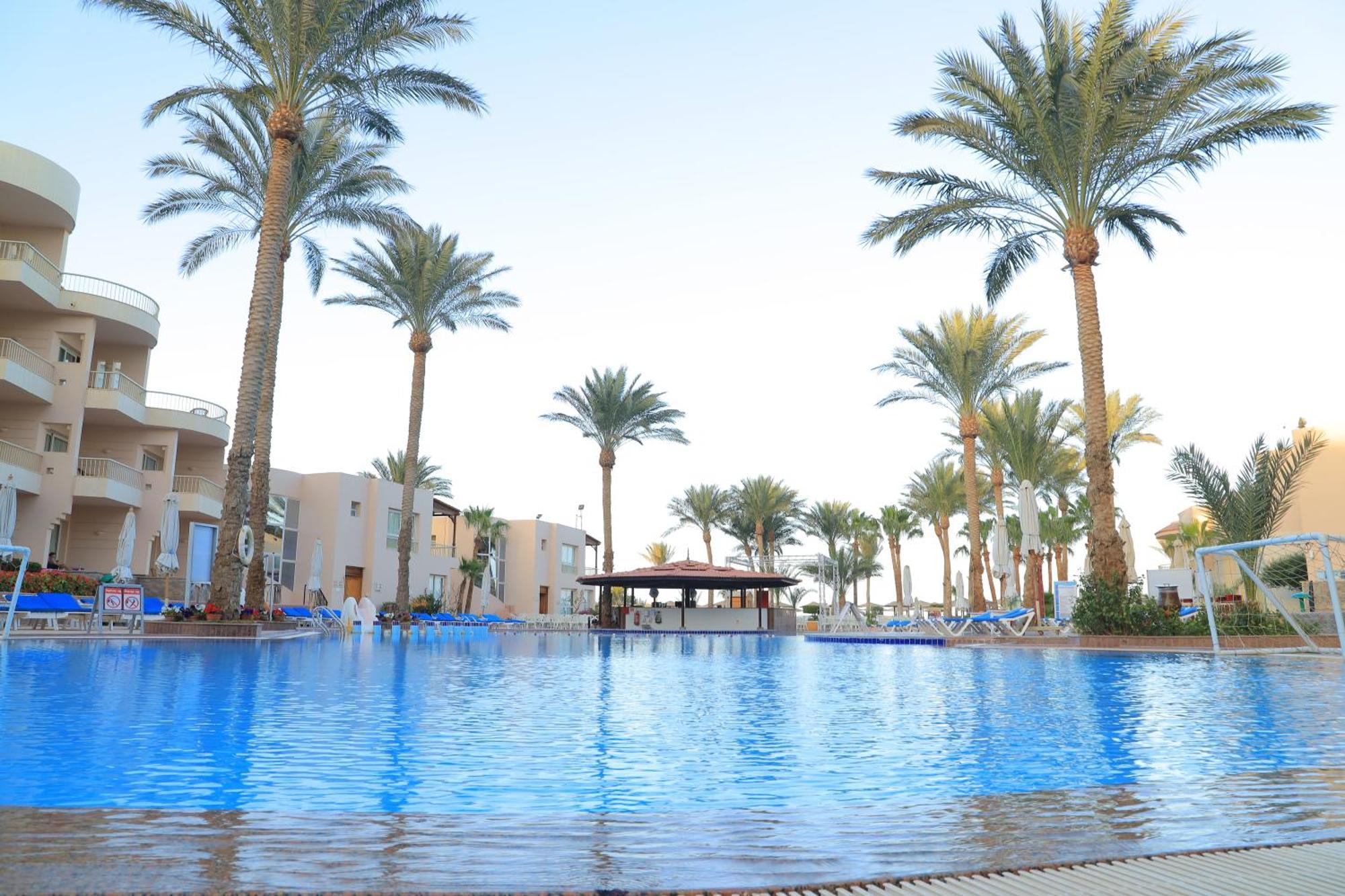 Sea Star Beau Rivage Hotel Хургада Екстериор снимка