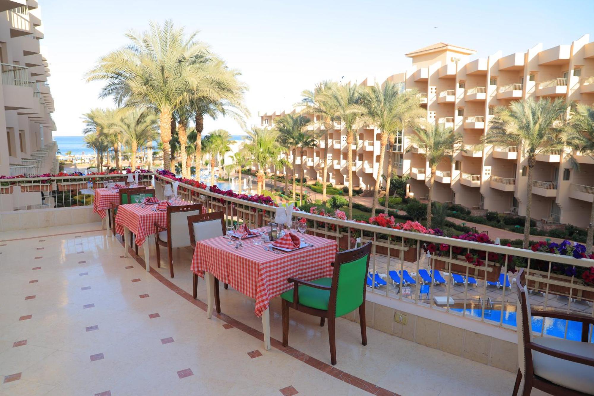 Sea Star Beau Rivage Hotel Хургада Екстериор снимка