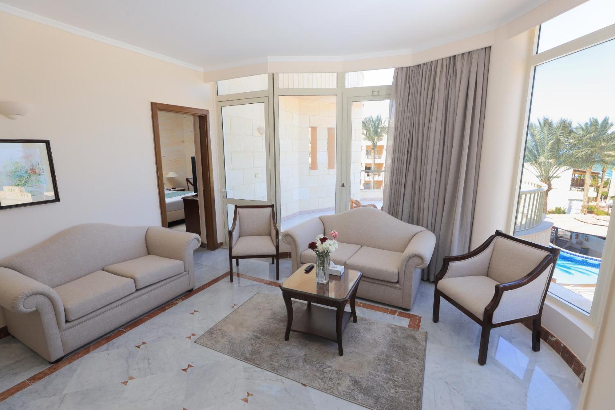 Sea Star Beau Rivage Hotel Хургада Екстериор снимка