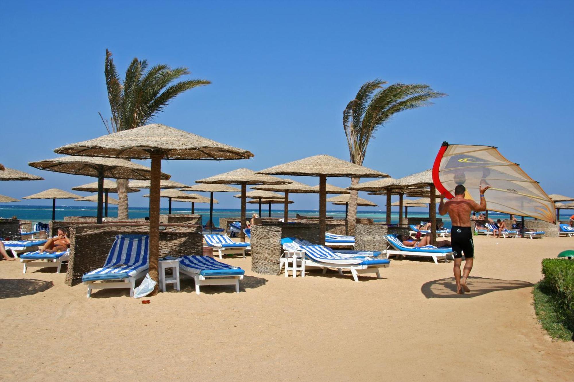 Sea Star Beau Rivage Hotel Хургада Екстериор снимка