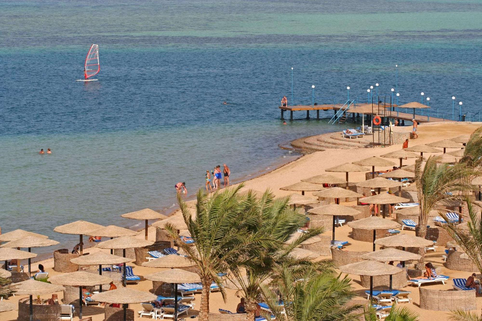 Sea Star Beau Rivage Hotel Хургада Екстериор снимка