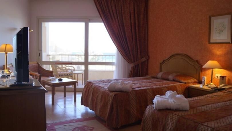 Sea Star Beau Rivage Hotel Хургада Екстериор снимка